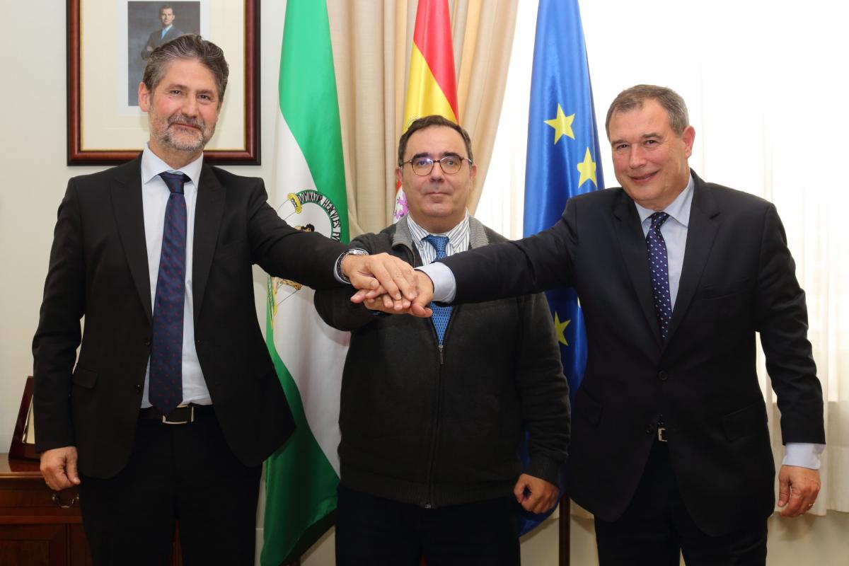 convenio_cajasur_pablo_olavide_sevilla_mar_2019.jpg